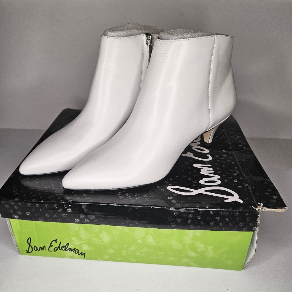 Sam Edelman White Leather Pointed-Toe Ankle Boots